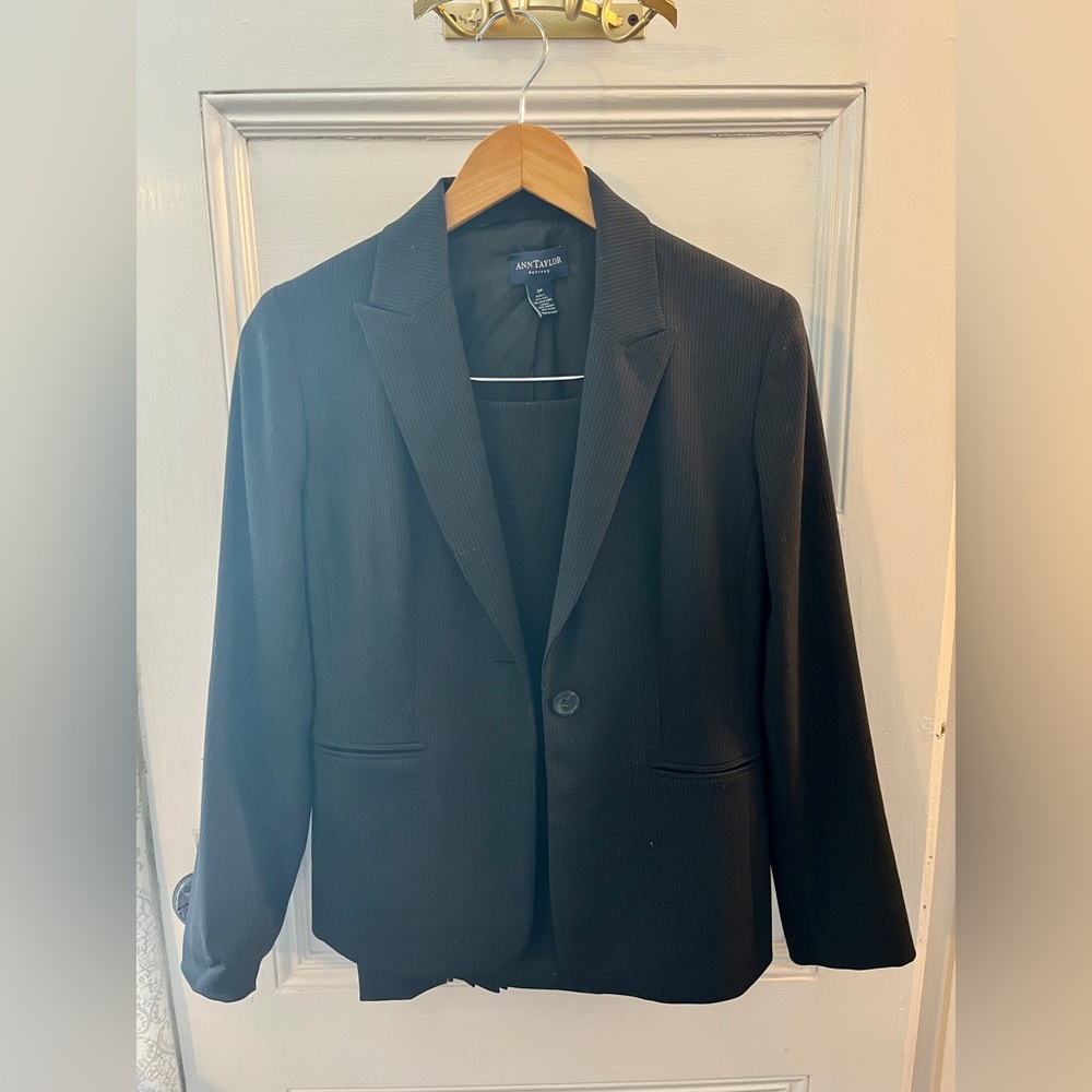 Ann Taylor formal skirt suit, 2P